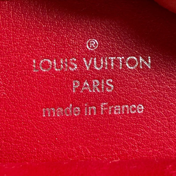 Louis Vuitton Vibrant Red wave Tote - Picture 3 of 10